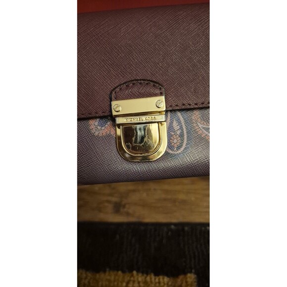 Michael Kors Bridgette Saffiano Leather Wallet Paisley Push Lock Plum Purple - Picture 4 of 4